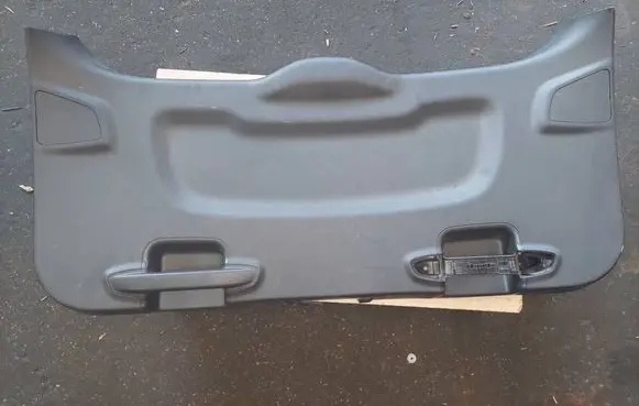 Ford Focus Bottom trim BM51N40411