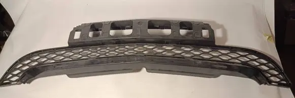 Mercedes-Benz GL X164 Front bumper lower grill 1648851565 A1648851565
