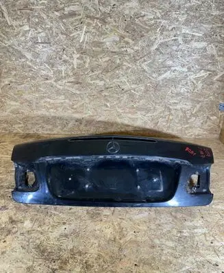 Mercedes-Benz E C207 W207 Tailgate/trunk/boot lid