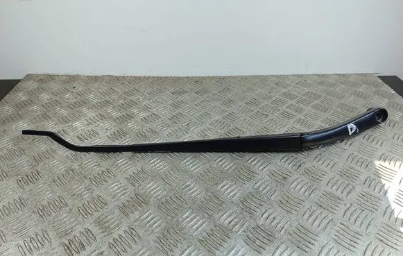 KIA Sorento IV Front wiper blade arm