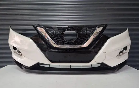 Nissan Qashqai Front bumper 62022HV00H