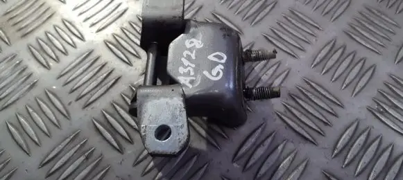 Suzuki SX4 Rear door lower hinge