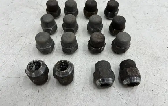 KIA Ceed Nuts/bolts 
