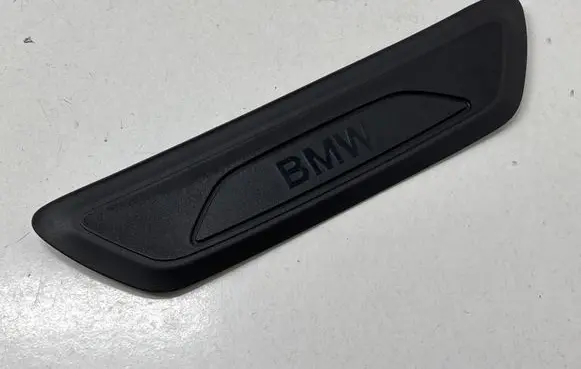 BMW X1 F48 F49 Rear sill trim cover 51477349673