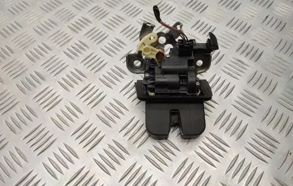 Seat Leon (5F) Tailgate/trunk/boot lock/catch/latch 5E0827505A