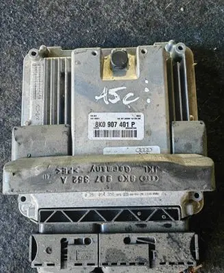 Audi A5 8T 8F Engine control unit/module 8KO907401P