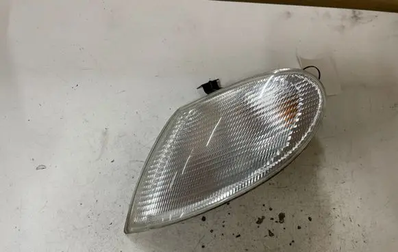 Volkswagen Sharan Front indicator light PY21W 185134B