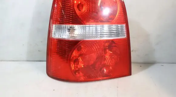 Volkswagen Touran I Rear/tail lights