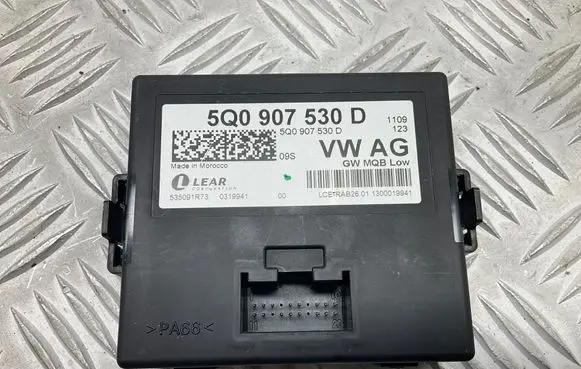 Skoda Octavia Mk3 (5E) Gateway control module 5Q0907530D