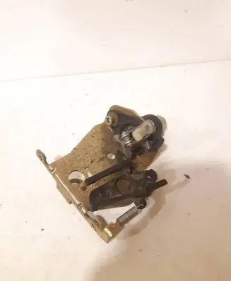 Audi 100 200 5000 C3 Tailgate exterior lock 445827565B