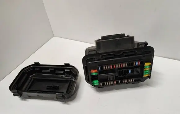 BMW 1 F20 F21 Fuse box set 9224872 10688710 61149224872