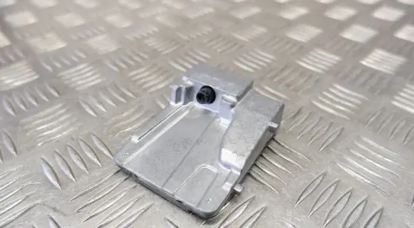 Windshield/windscreen camera