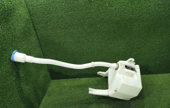 Volkswagen Crafter Windshield washer fluid reservoir/tank 2N0955449