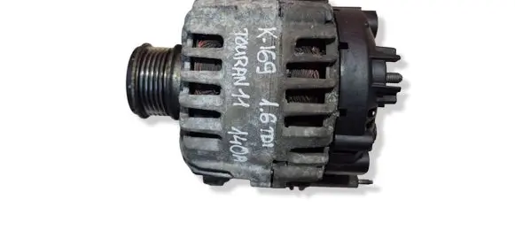Volkswagen Touran II Generator/alternator 03L903023A