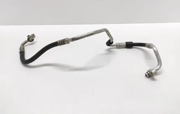 Porsche Panamera (970) Engine coolant pipe/hose