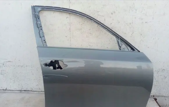 BMW 5 E60 E61 Front door ACFZJHKJ