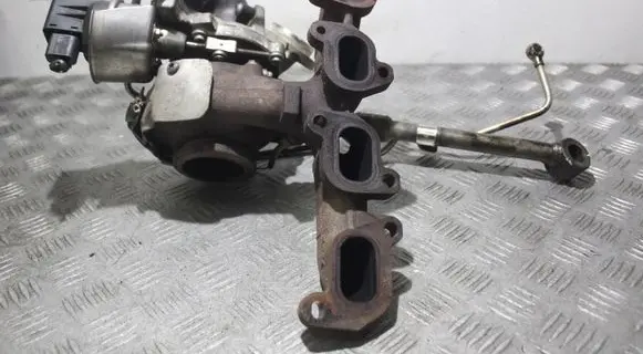 Skoda Rapid (NH) Supercharger 03L2590568