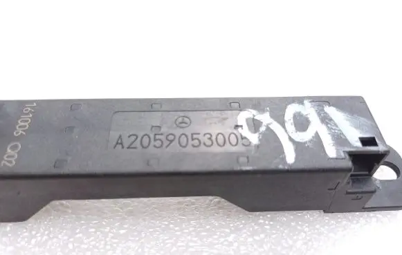 Mercedes-Benz GLC X253 C253 Keyless (KESSY) go control unit/module A2059053005