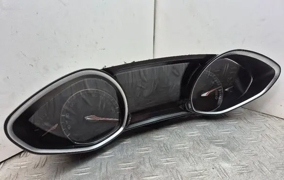 Peugeot 308 Speedometer (instrument cluster) 9822778380