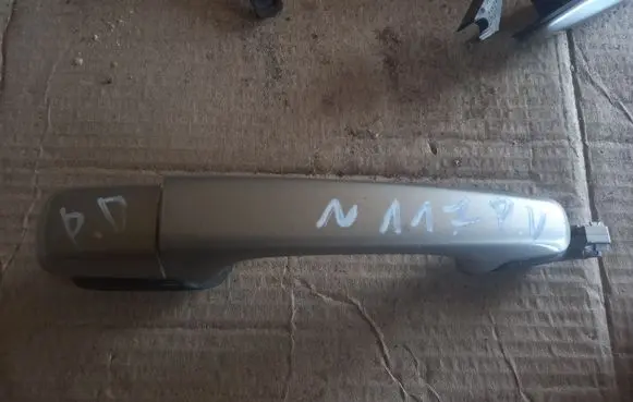 Volvo V70 Front door exterior handle 30753785