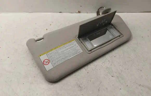 Toyota Corolla Verso AR10 Sun visor 743100F011B0