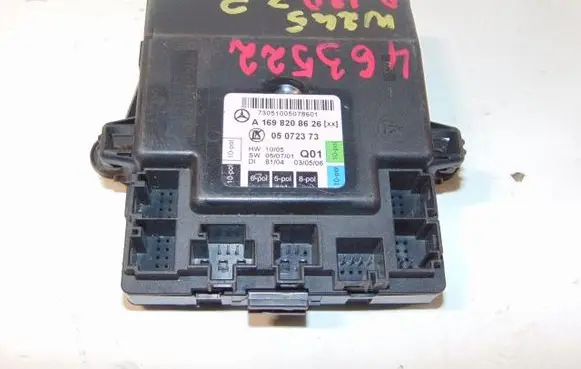 Mercedes-Benz B W245 Door control unit/module A1698208626 1698208626 05072373