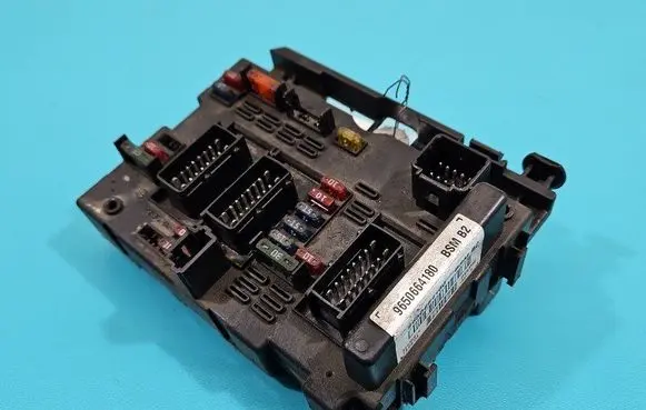 Peugeot 307 Central body control module 9650664180 IMPRK1447583