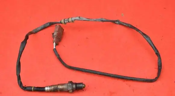 Volkswagen Touran I Lambda probe sensor 06F906262