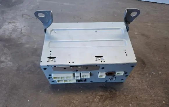 Lexus RX III Radio/CD/DVD/GPS head unit 8680548070