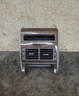 Land Rover Range Rover Sport L494 Rear air vent grill