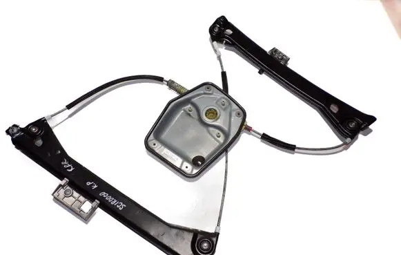 Volkswagen Scirocco Front window lifting mechanism without motor 1K8837461E