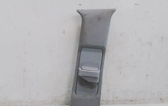 (B) pillar trim (top)