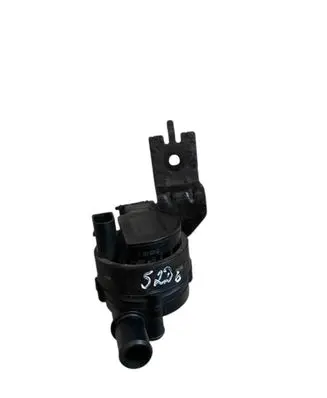 Renault Master III Water pump 