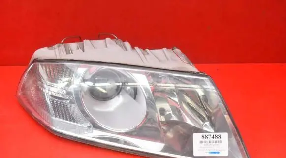 Skoda Octavia Mk2 (1Z) Headlight/headlamp