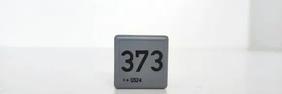 Skoda Superb B5 (3U) Other relay 8D0951253A V23134B52X301