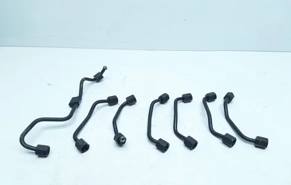 Mercedes-Benz E W211 Fuel injector supply line/pipe 