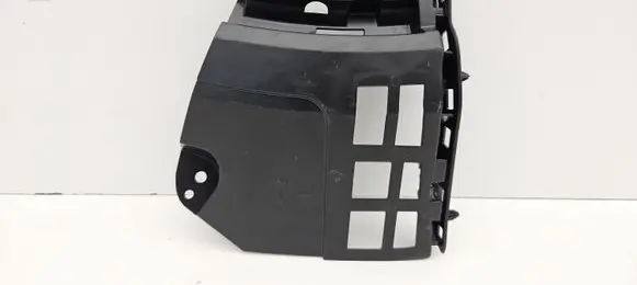 Volvo XC40 Front bumper mounting bracket 31455243