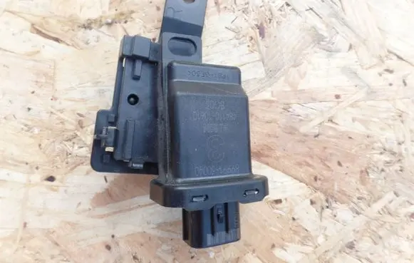 Subaru Legacy Door control unit/module 8999130040 48411010610