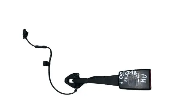 Audi A4 S4 B8 8K Front seatbelt buckle 8K0857755F01C
