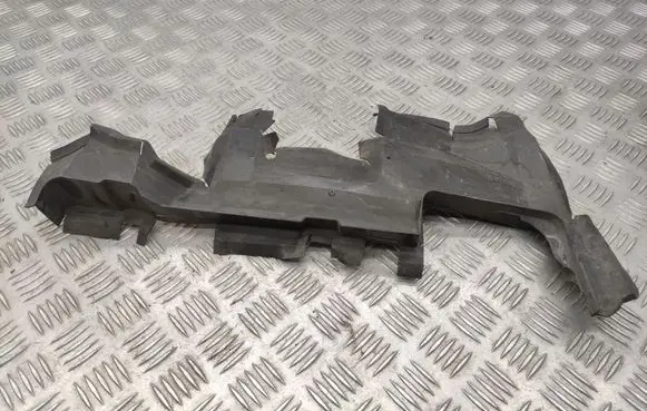 Audi A4 S4 B8 8K Intercooler air guide/duct channel 8K0121284G
