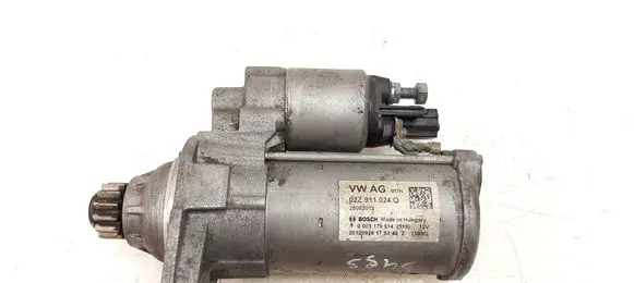 Volkswagen Golf VII Starter motor 0001179514 02Z911024Q