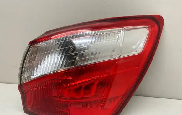 Nissan Qashqai Rear/tail lights 89503220R