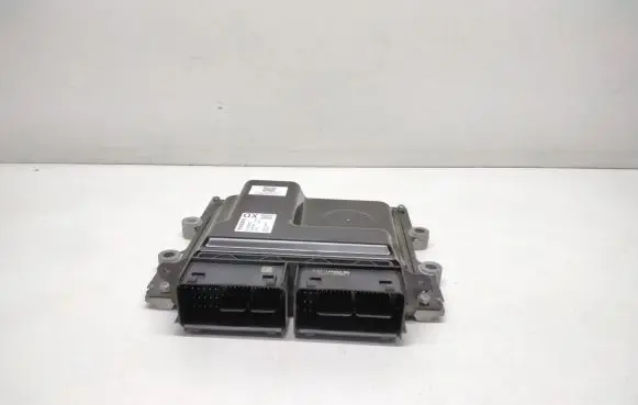 Volvo V70 Engine control unit/module 31452623