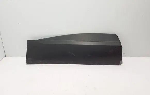 Renault Captur II Rear door trim (molding) 82876977R