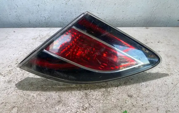 Mazda 6 Tailgate rear/tail lights 13241055