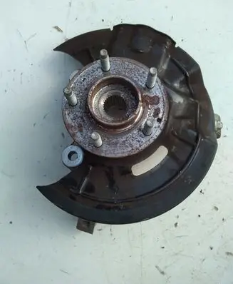 Opel Insignia B Front wheel hub 23384198