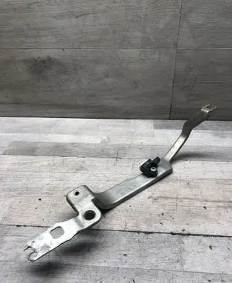 Audi A6 S6 C7 4G Headlight/headlamp mounting bracket 4G0807591