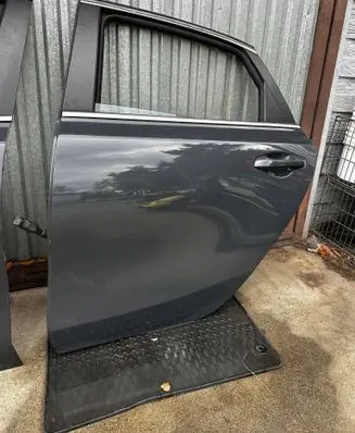 KIA Ceed Rear door 