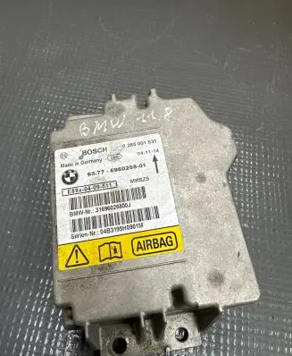 BMW 1 E81 E87 Airbag control unit/module 6960268 31696026800J 0285001531