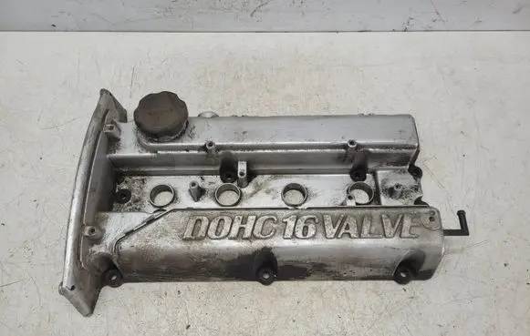 Hyundai Santa Fe Rocker cam cover 